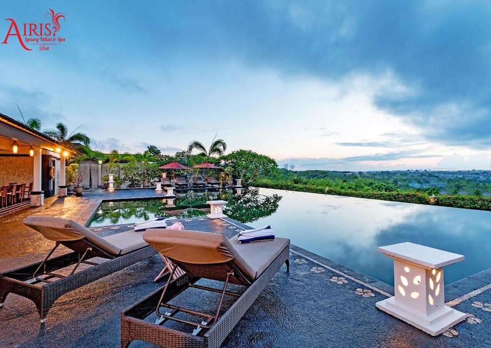 Airis Luxury Villas & Spa Ungasan  Bagian luar foto