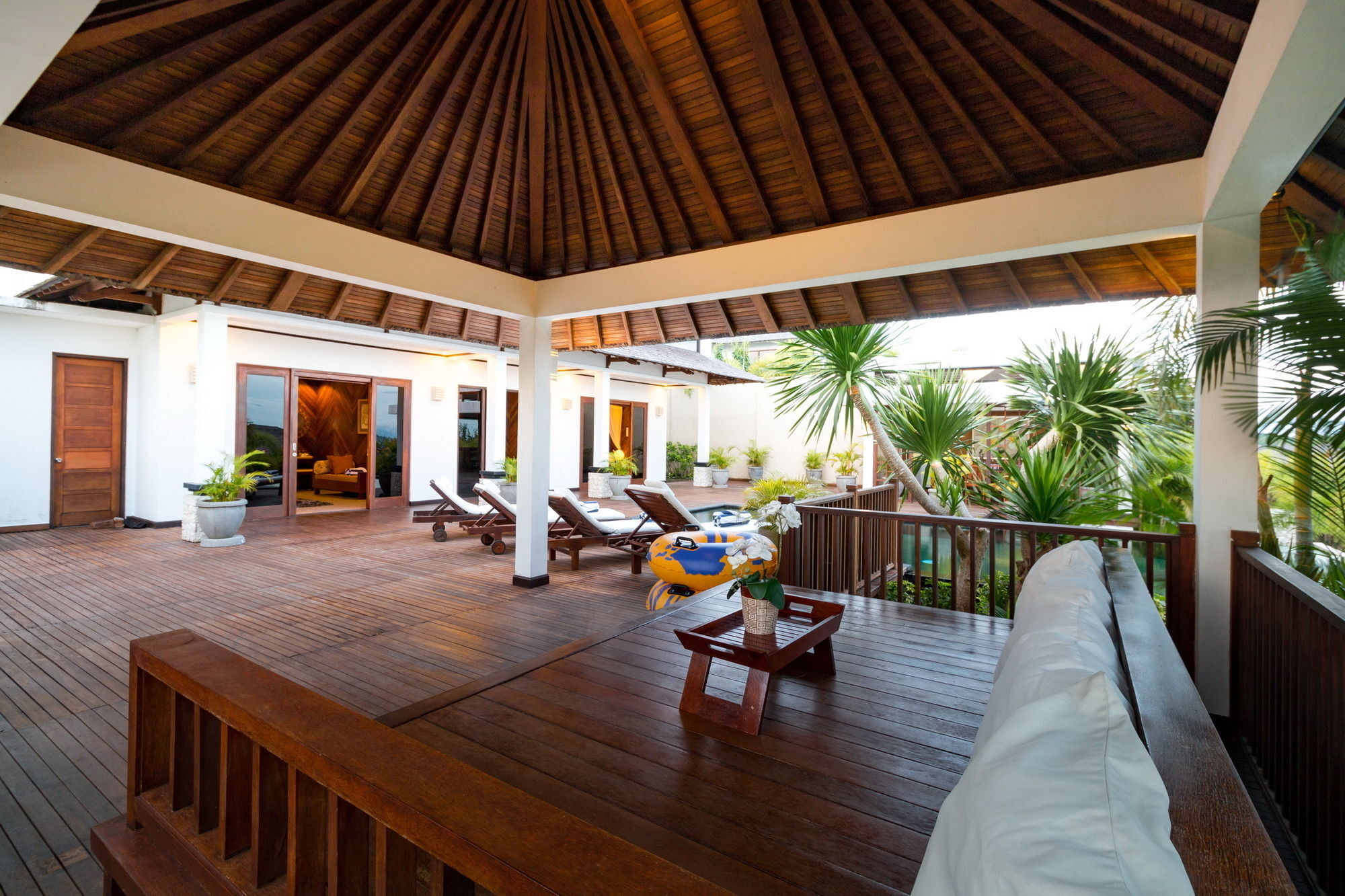 Airis Luxury Villas & Spa Ungasan  Bagian luar foto